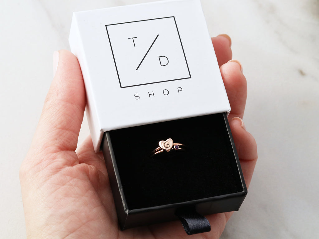 Beautiful packaging for heart ring from Tom Design Shop.