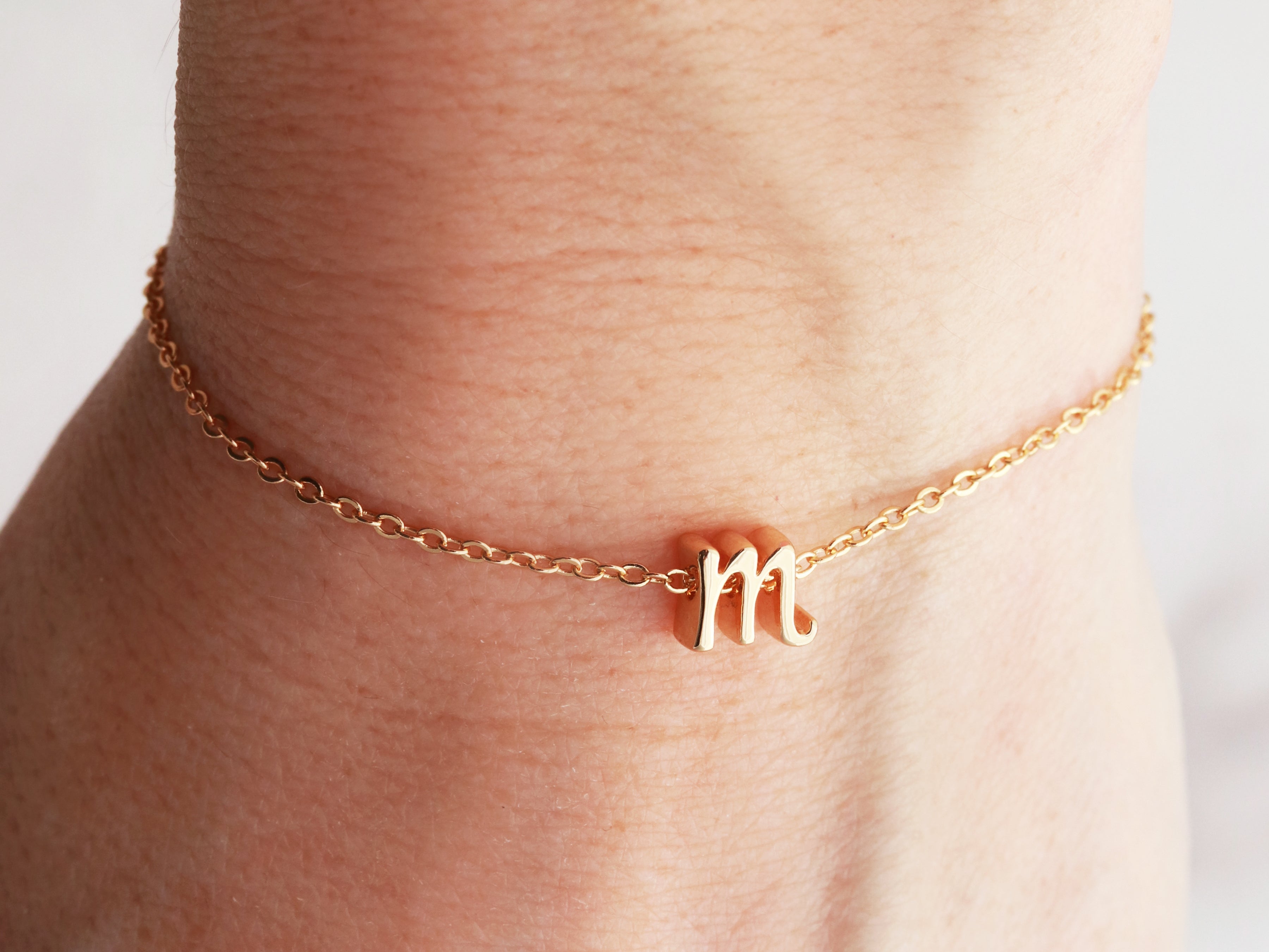 Dainty Initial Bracelet, Letter Cursive Initial Bracelet B / Rose Gold