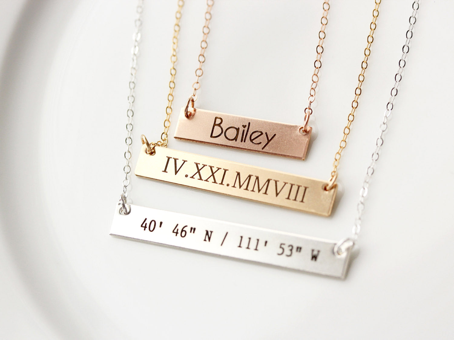 Engravable Bar Necklace in (1 Line) | Zales